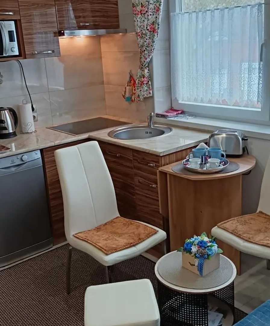 Riviera Apartman Хайдусобосло Апартаменты